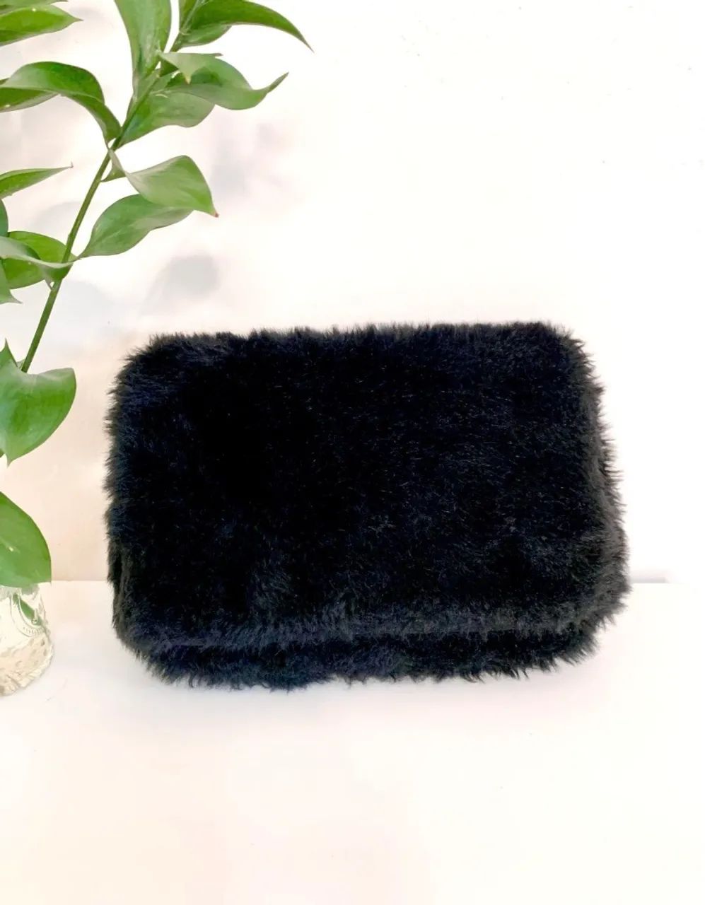 clutch preta de pelinhos da forever 21 bolsa envelope