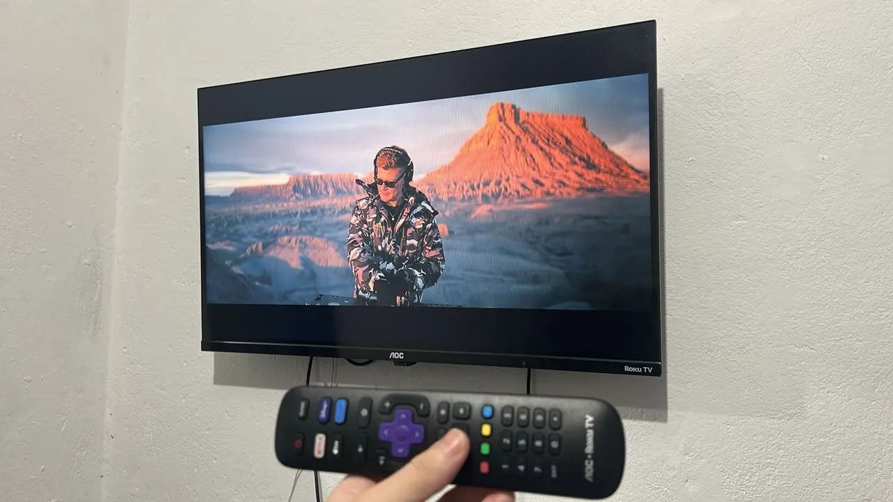  Smart TV AOC Roku 32 - Wi-Fi - Excelente Estado 600,00 - Foto 2