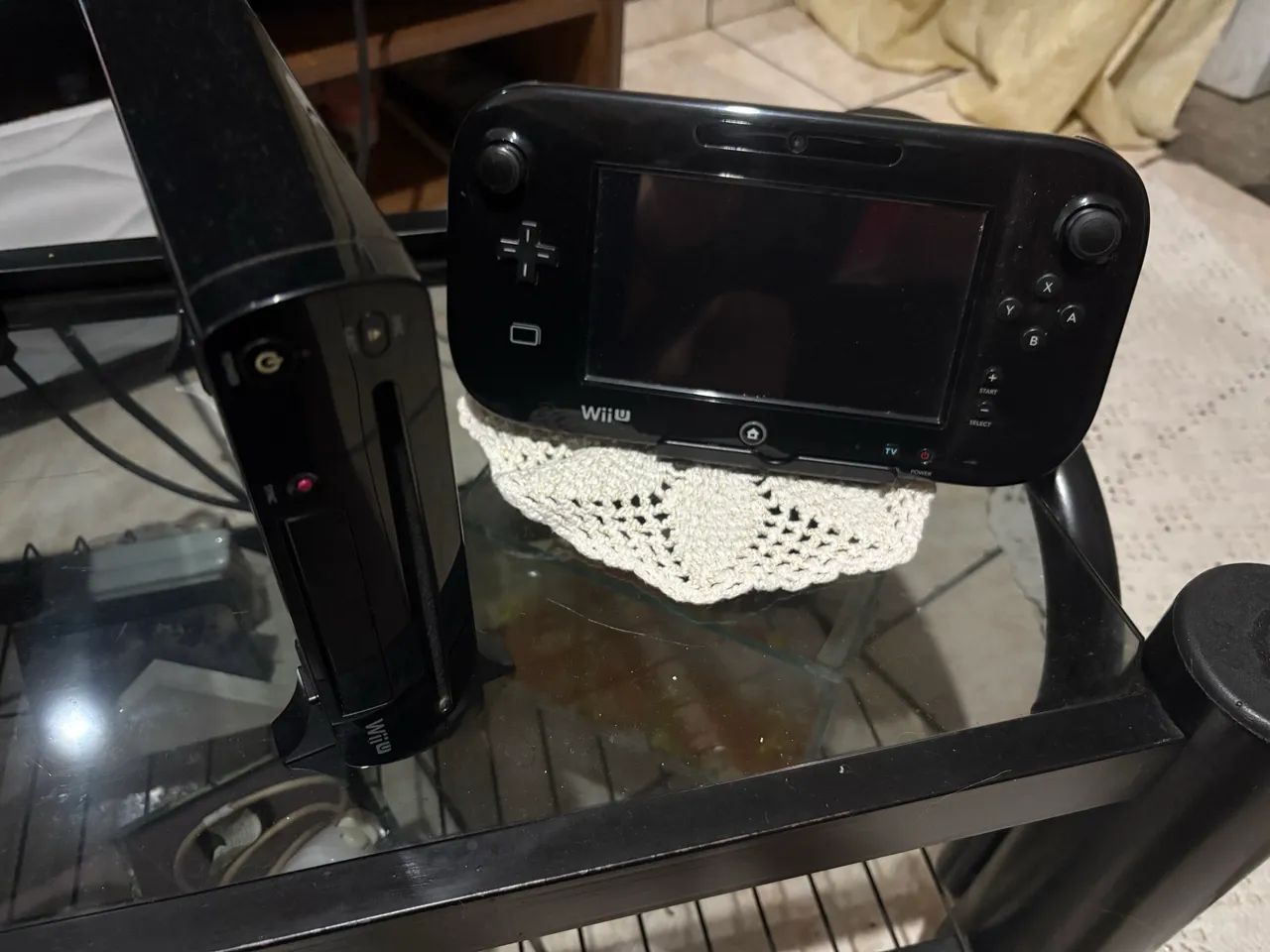 Nintendo Wii u com caixa game pad e jogos  - Foto 2