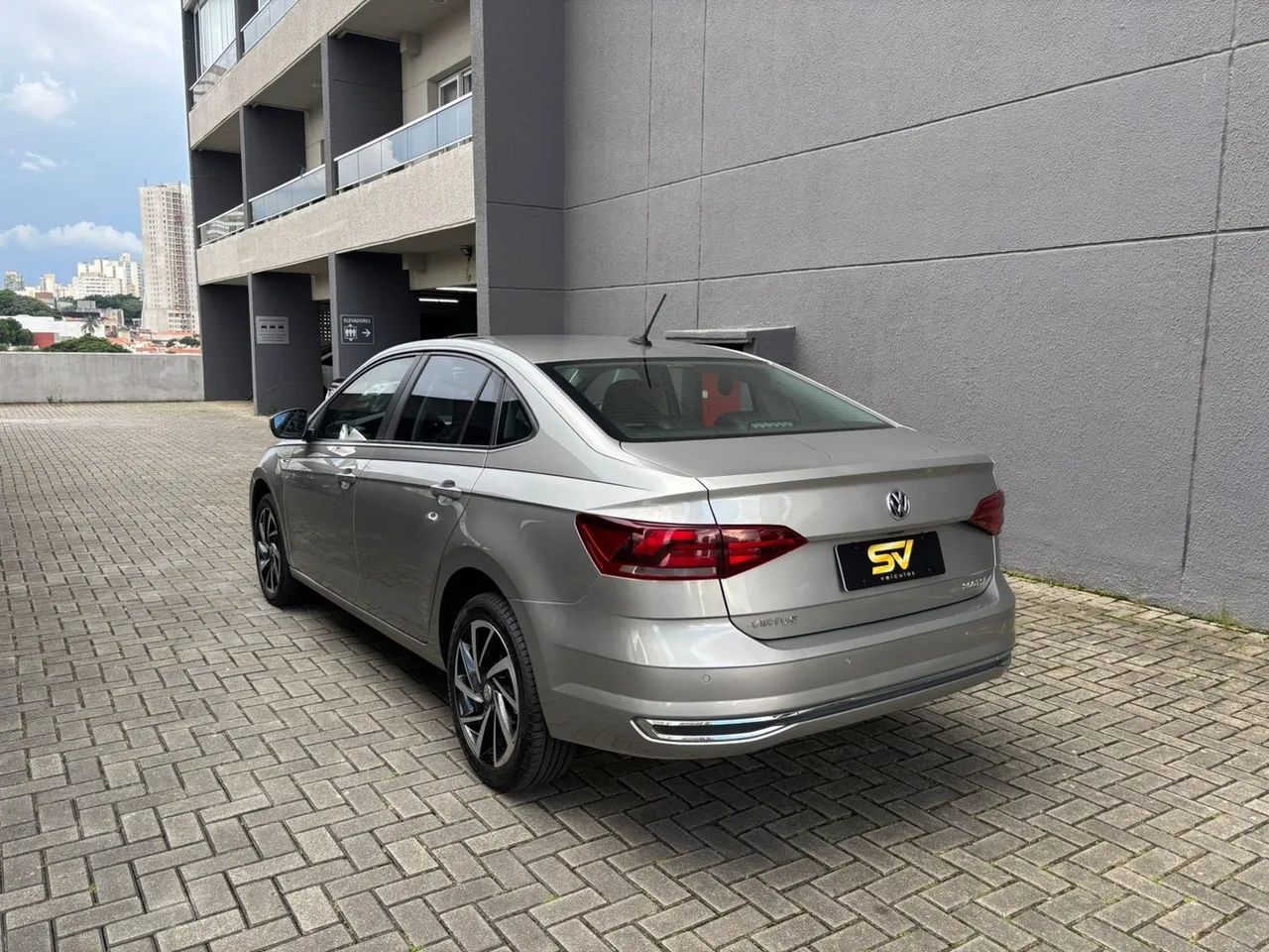 Volkswagen Virtus Highline 200 TSI 1.0 Flex 12V Aut, foto 5 de 15