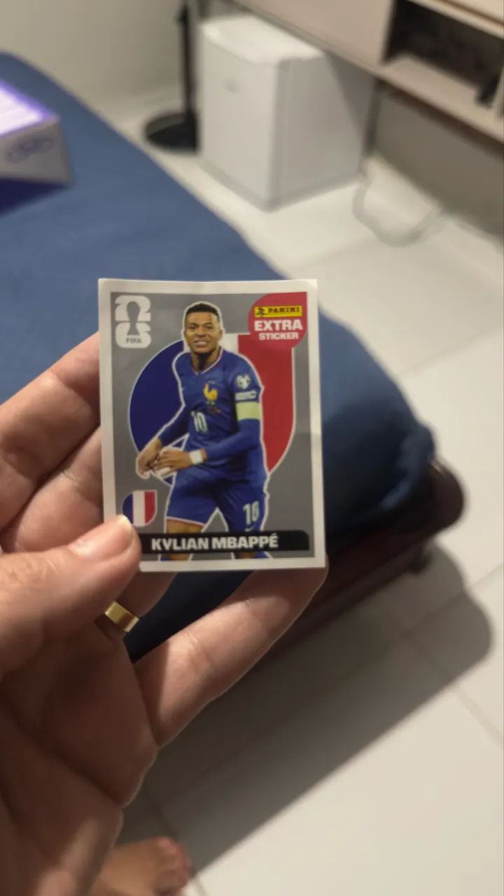 MBAPPÉ  PRATA 