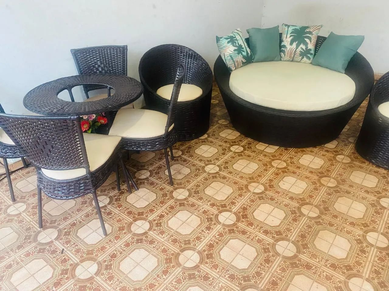 Jogo de mesa e Chese de área externa 