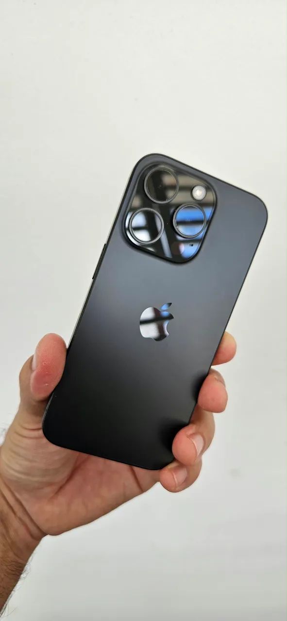 iPhone 15 pro - Foto 3