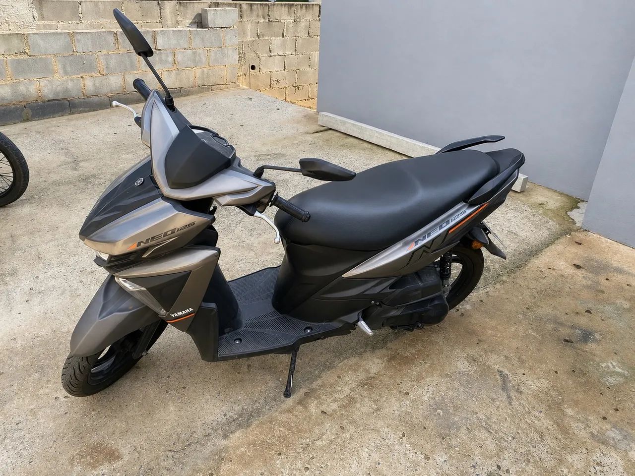 Neo 125 - Foto 2