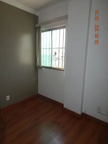 Sala grande QNM 18 proximo praça cidadao - Foto 3