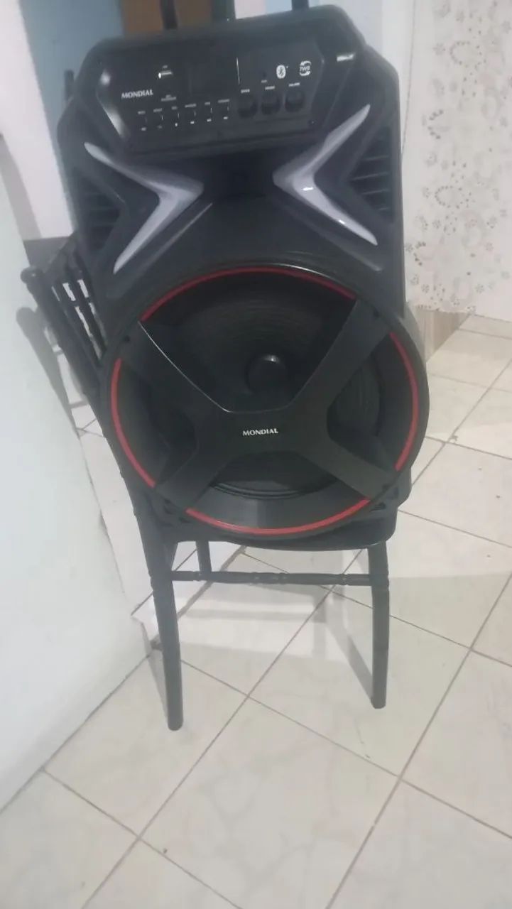 Vende uma caixa de som