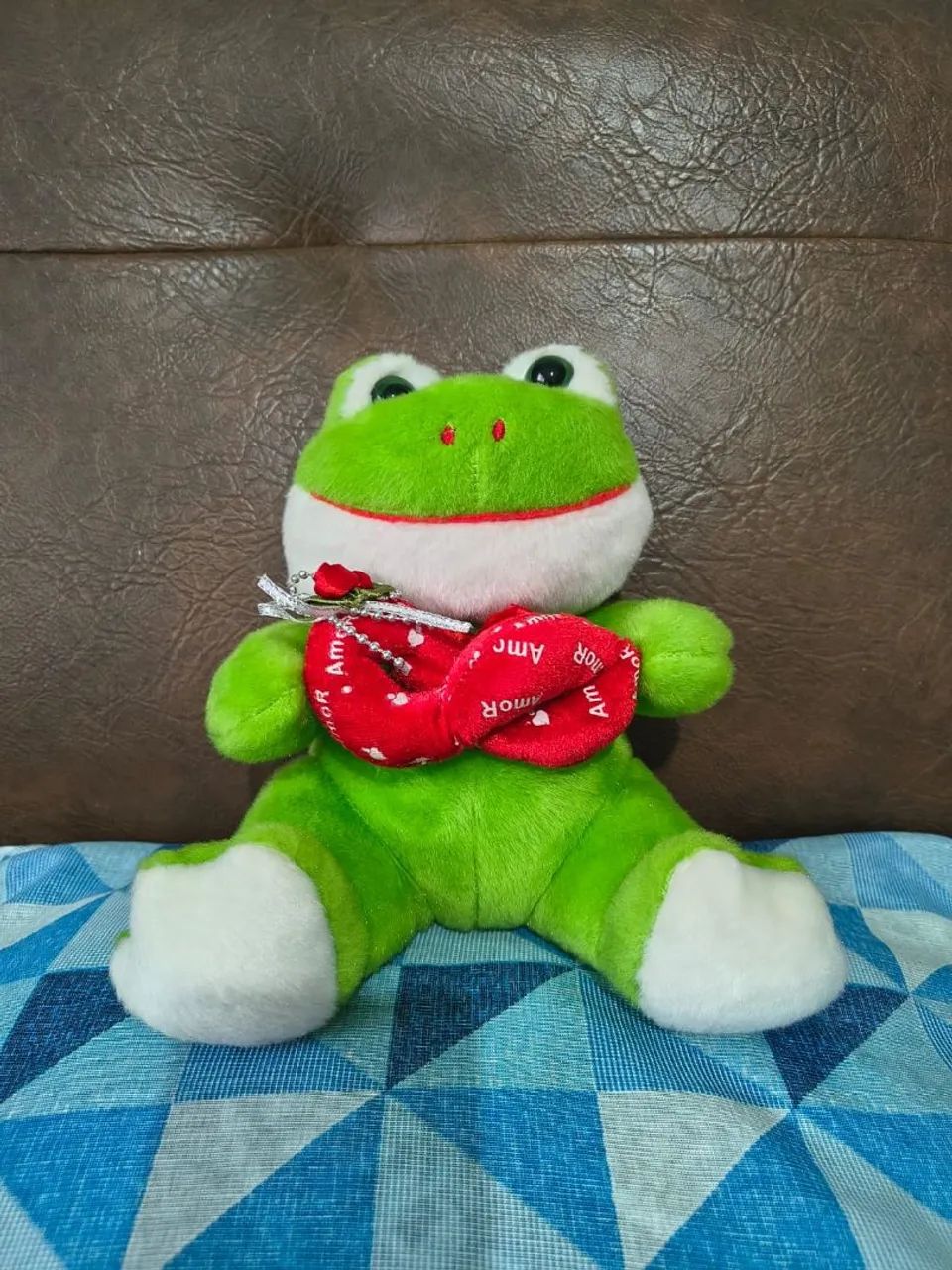 Vendo pelúcia sapo  novo