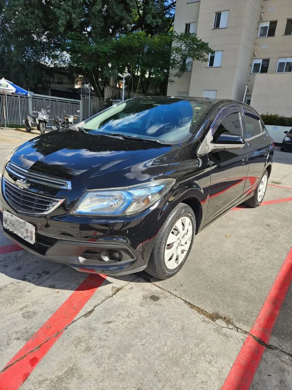 Chevrolet Onix ONIX HATCH LT 1.4 8V FlexPower 5p Mec. 2015
