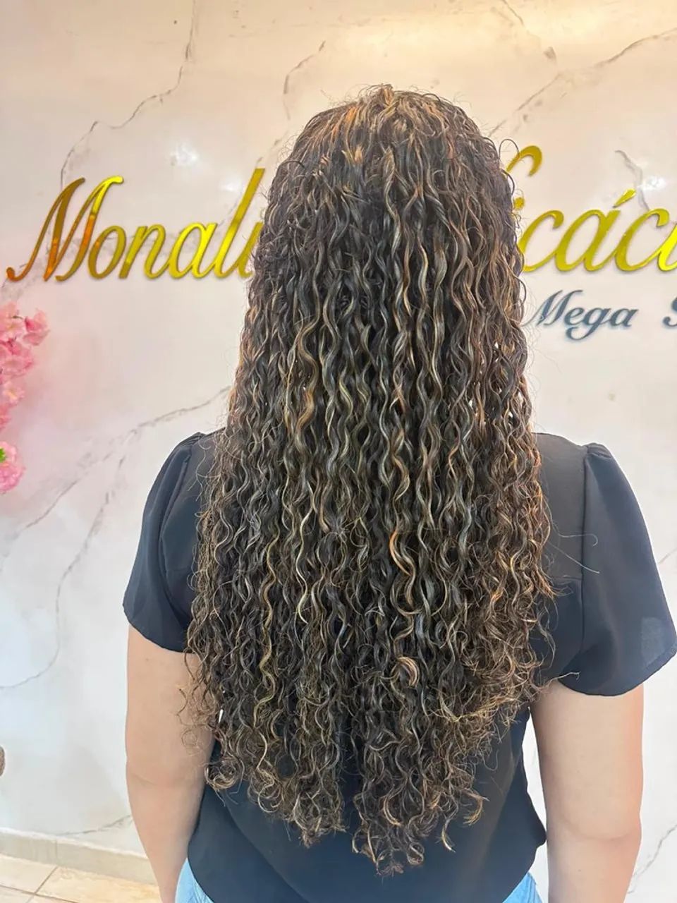 Vendo Cabelo humano cacheado com mechas oportunidade - Foto 2