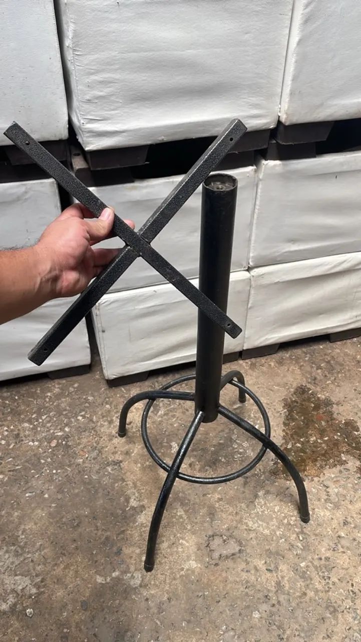 Estrutura de bistrô pronta sem o tampo  - Foto 3
