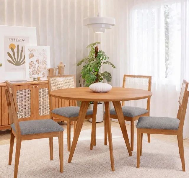 Conjunto de Jantar Verona Redondo 4 Lugares