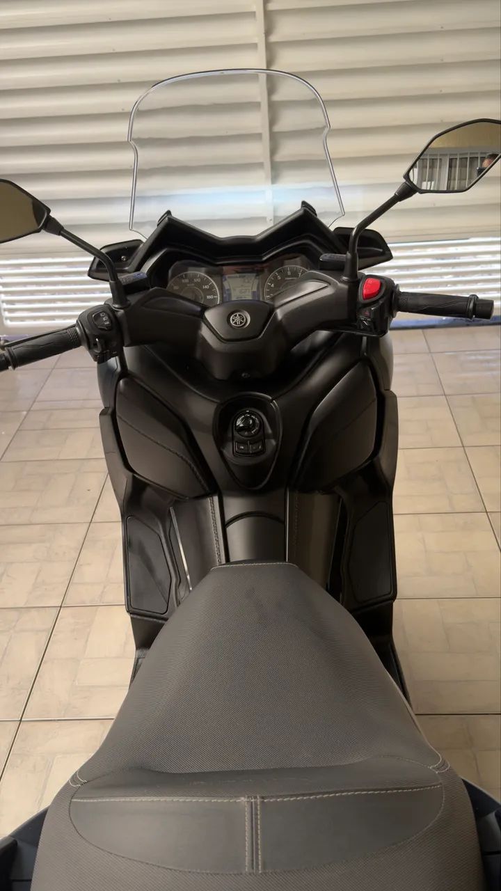 X MAX 2024  ABS - Foto 4