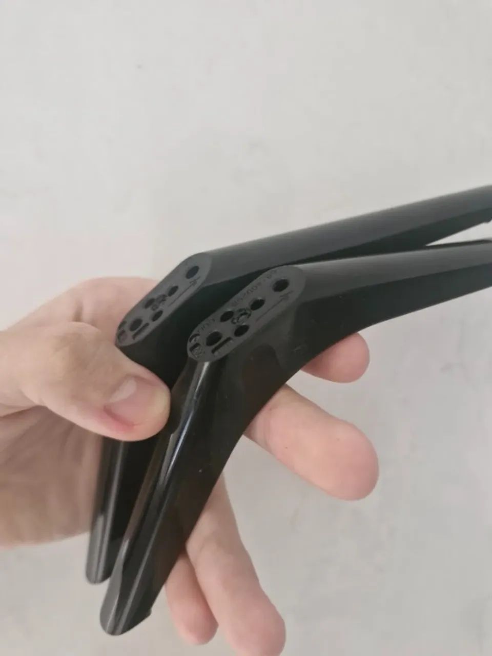 Smart TV AOC Roku 32 Polegadas HD (Com Controle e Pés Originais) - Foto 4
