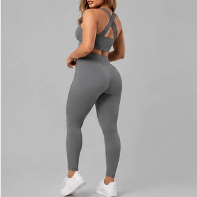 CONJUNTO ACADEMIA LEGGING E TOP - Foto 2