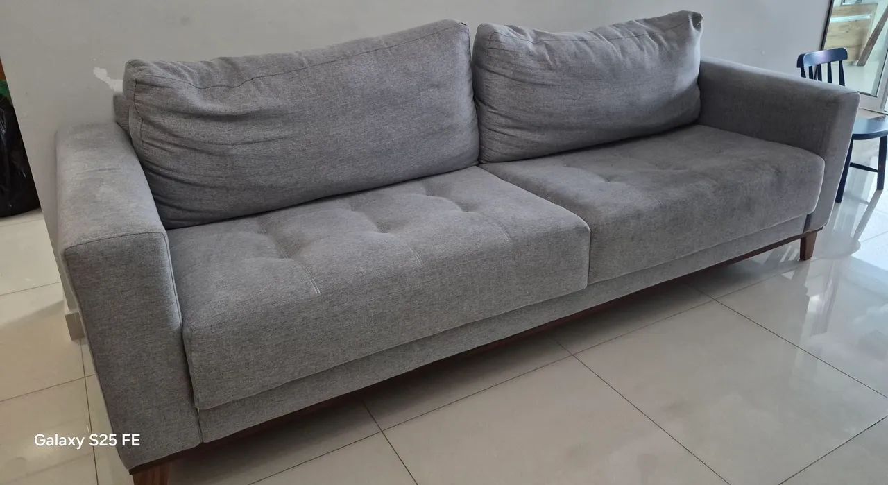 Vendo Sofá 3 Lugares