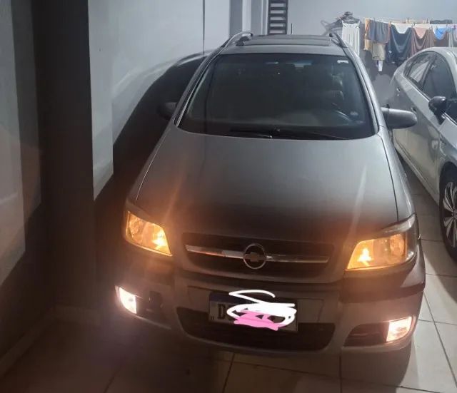 Chevrolet Zafira Zafira Elite 2.0 MPFI 16v 136cv 5p 2005
