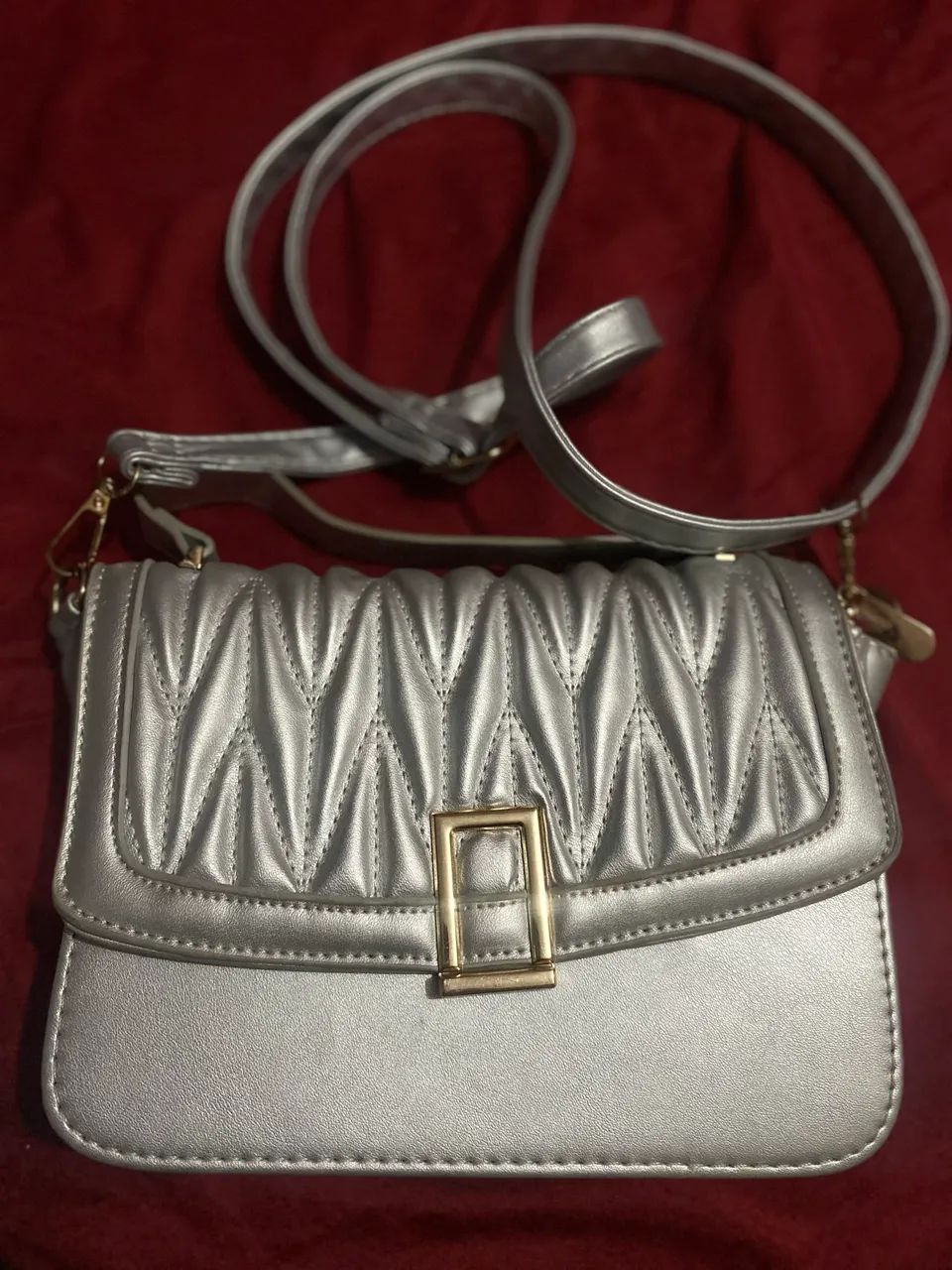 Bolsa cinza nova  - Foto 4