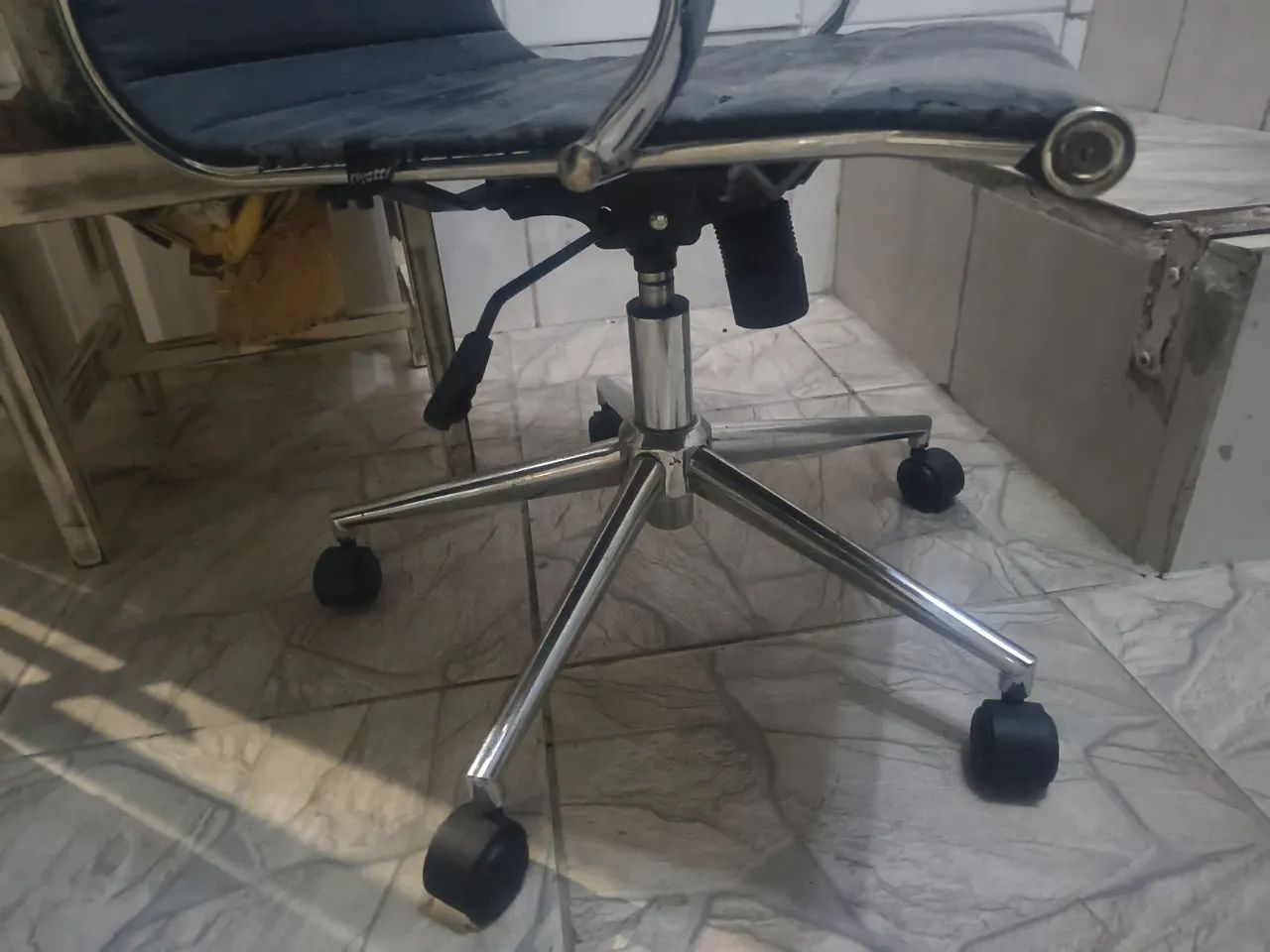 Cadeira executiva  - Foto 2