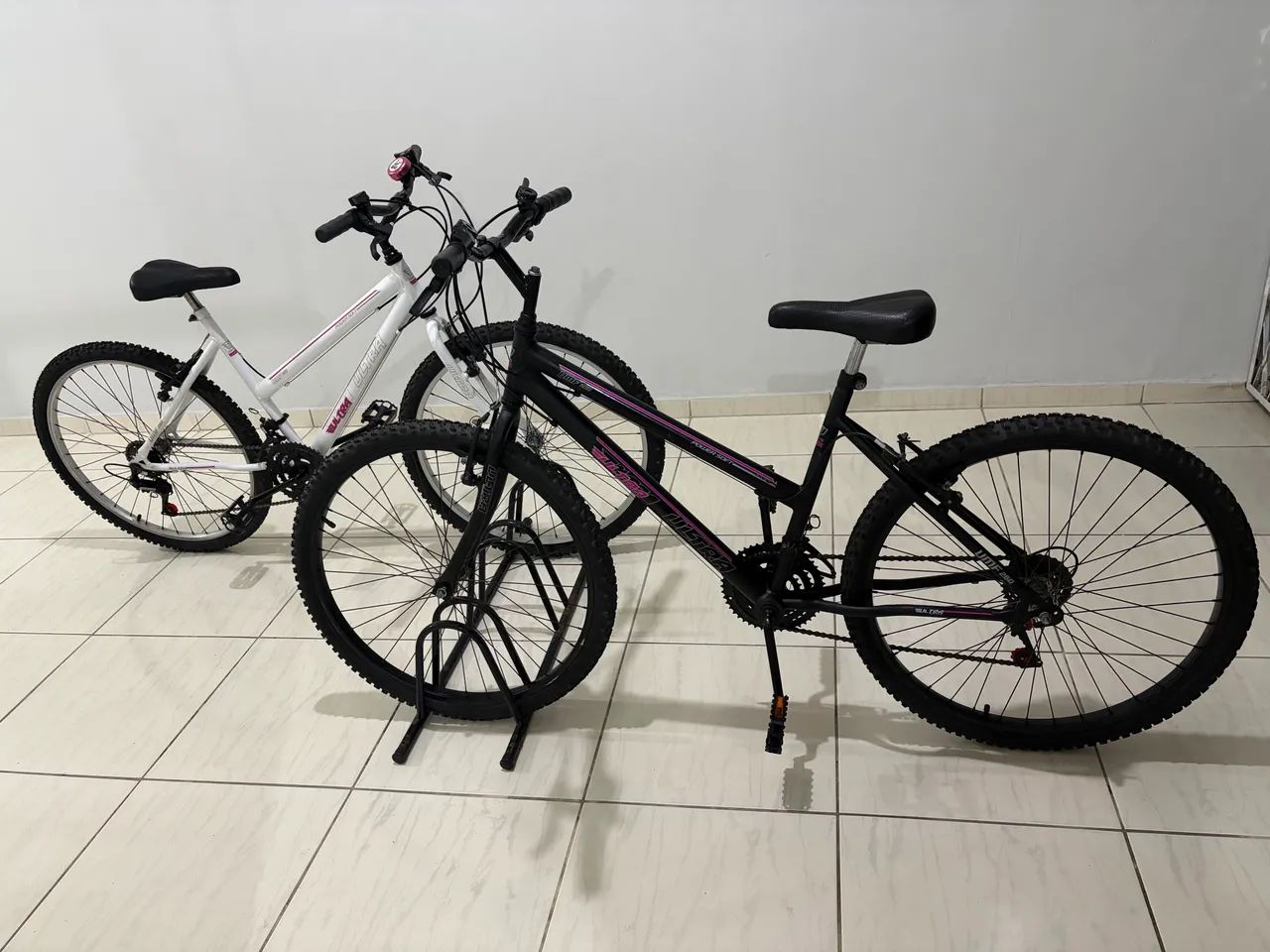 Bicicletas pouquíssimo uso, marca Cairu 