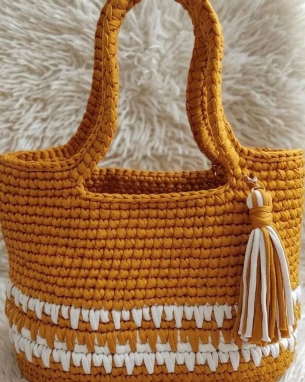 Bolsa em crochê 