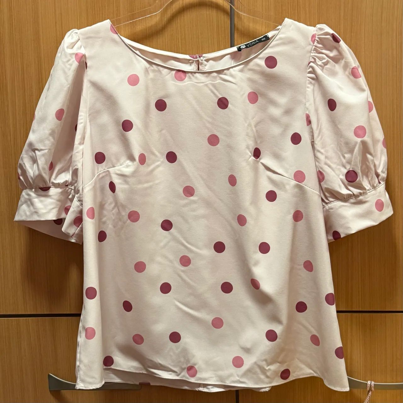 Bata Estampa Poá com Mangas Bufantes GG