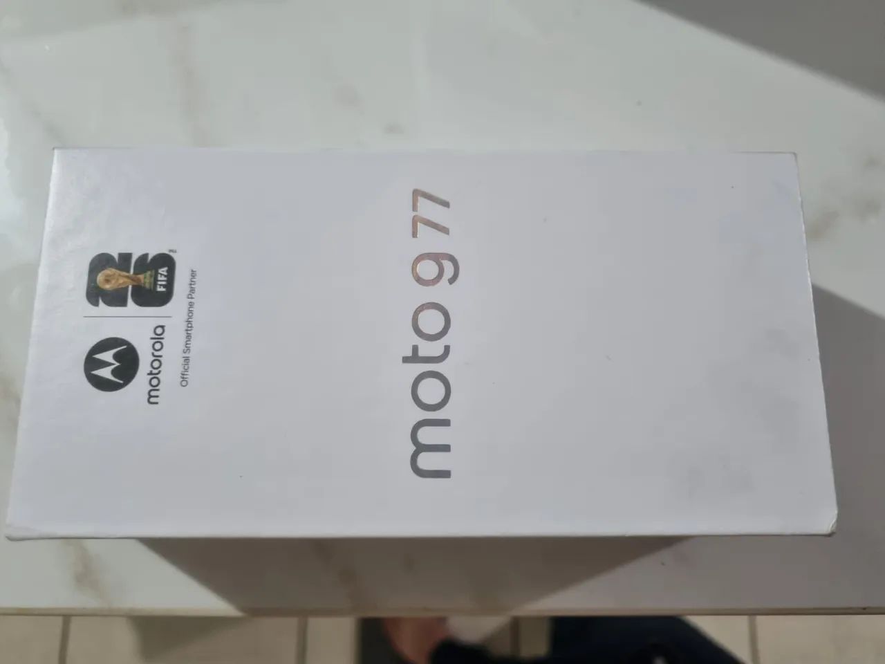 MOTO G77