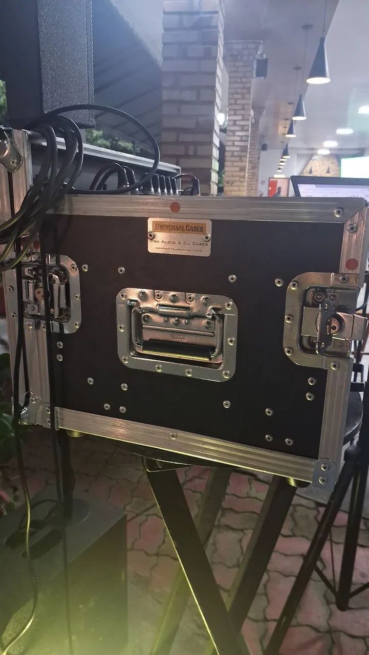 Mesa Soundcraft sx1202fx com case - Foto 4