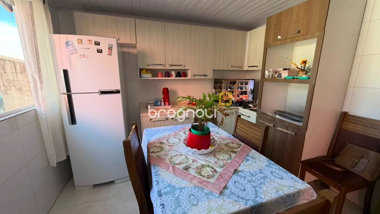 Casa 2 dormitórios (1 suite) com vaga de garagem no bairro Monte Verde - Florianópolis - Foto 5