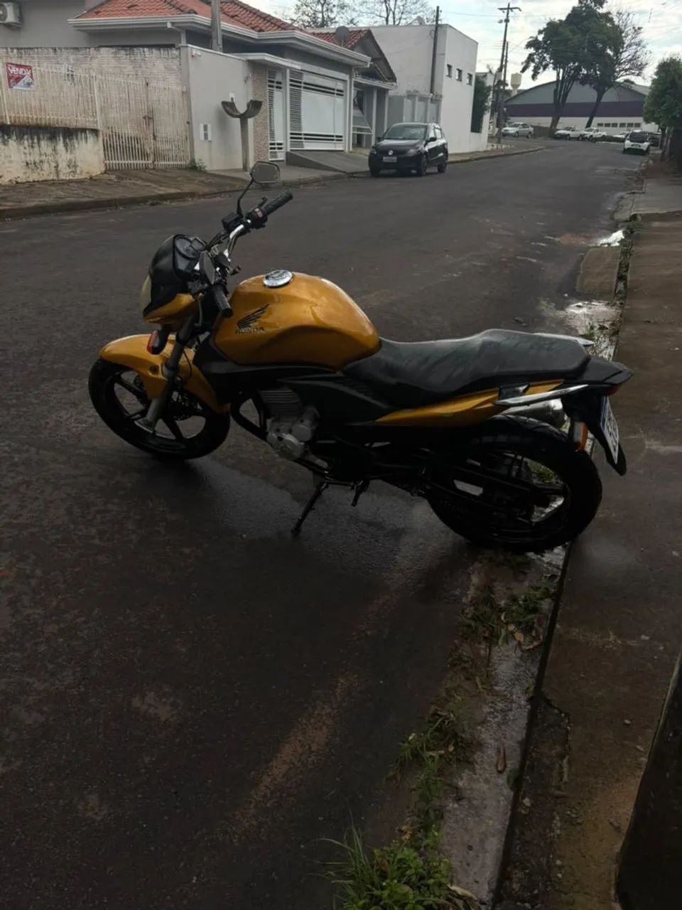 Cb 300  - Foto 4
