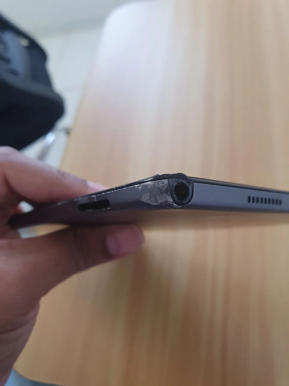 Tablet A7, com marcas de uso mas funcionando - Foto 4