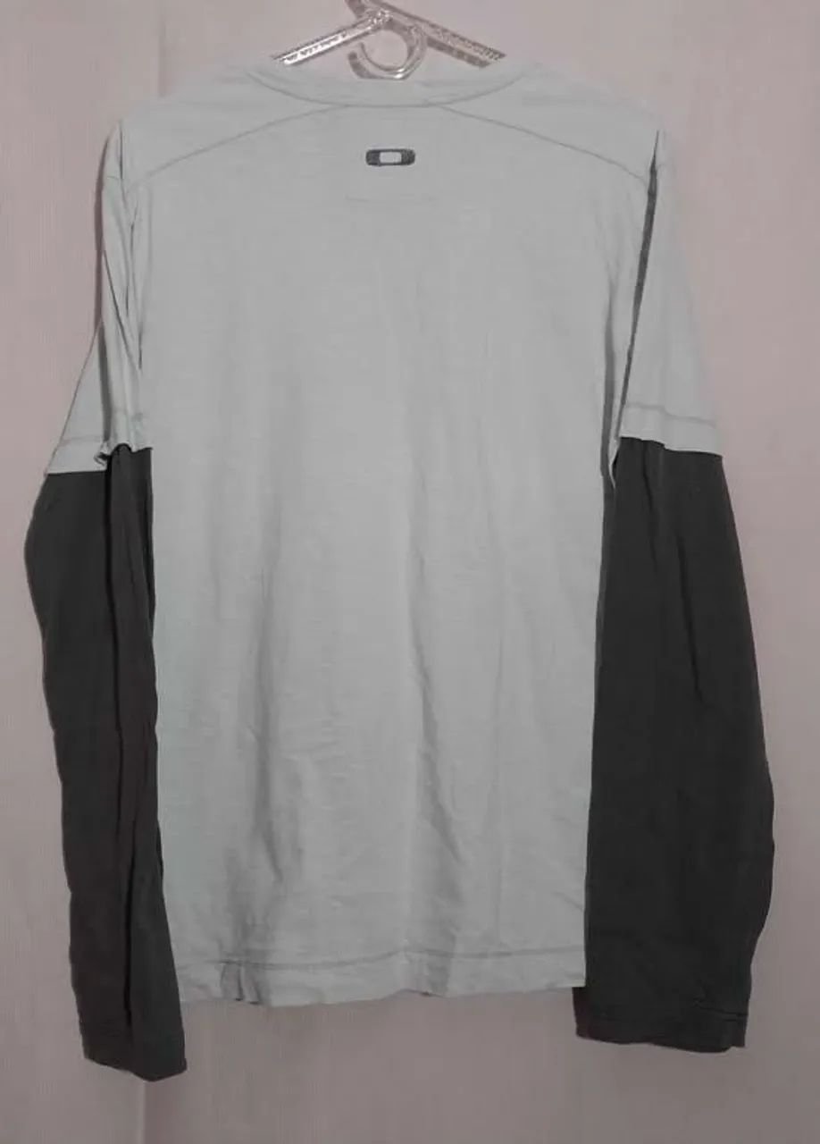 Camisa oakley skateboard 2010 original  - Foto 2