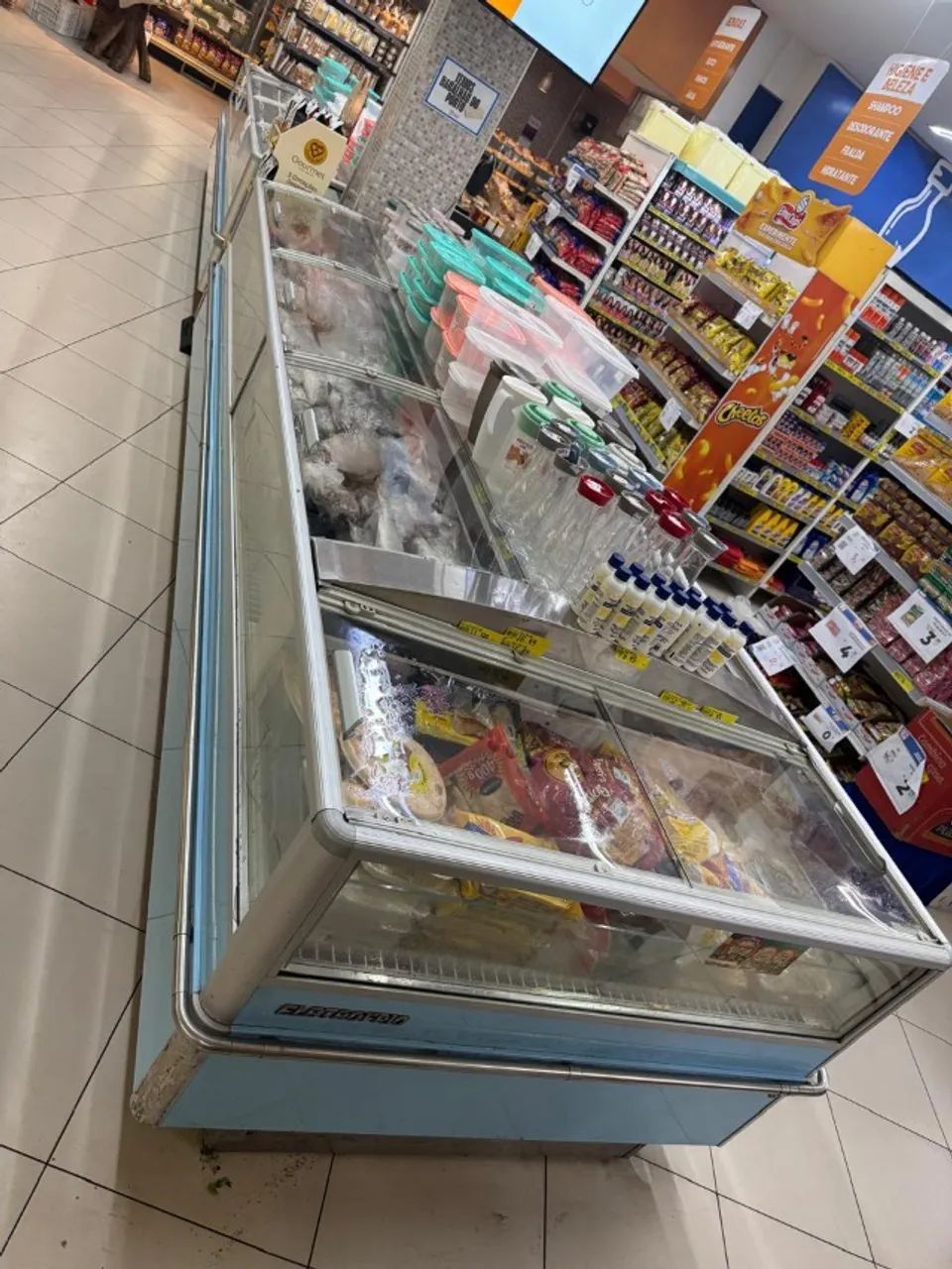 FREEZER DEITADO  MODELO ILHA  aceito trocas (SUPERMERCADO) - Foto 2