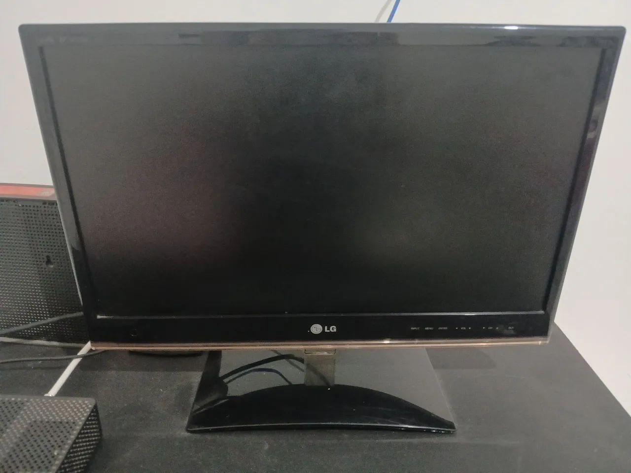 Vendo tv monitor da LG de 21 polegadas.  - Foto 3