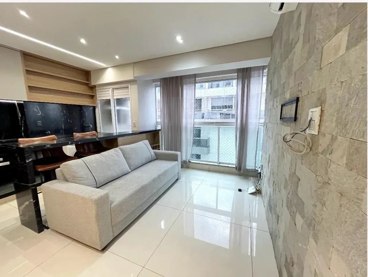 MOBILIADO E DECORADO com 67 M² com 2 SUÍTES  Setor Bueno - Goiânia - GO - Foto 2
