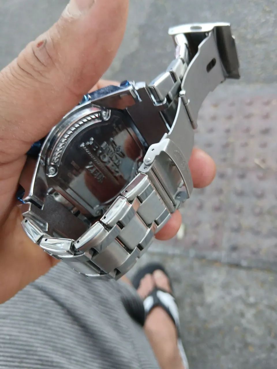 Vendo barato relogio invicta  - Foto 2