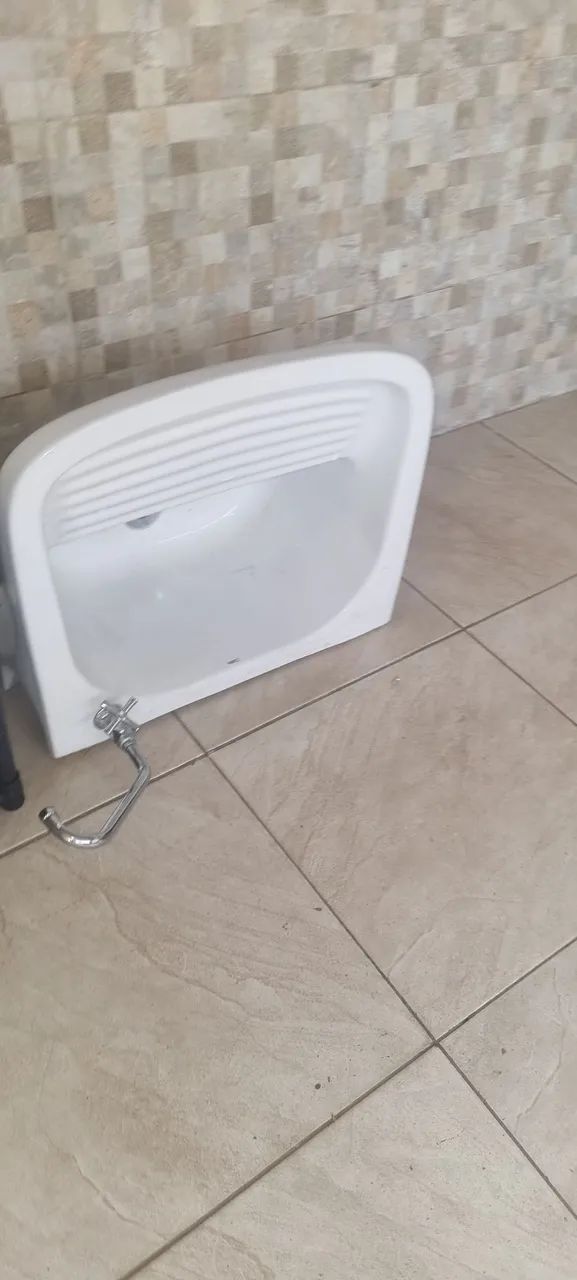 Tanque de louça Celite