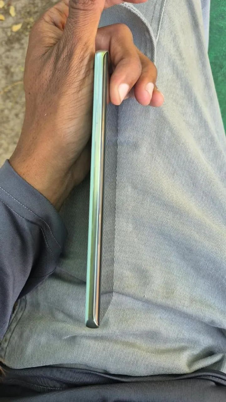  moto Edge 40 neo 