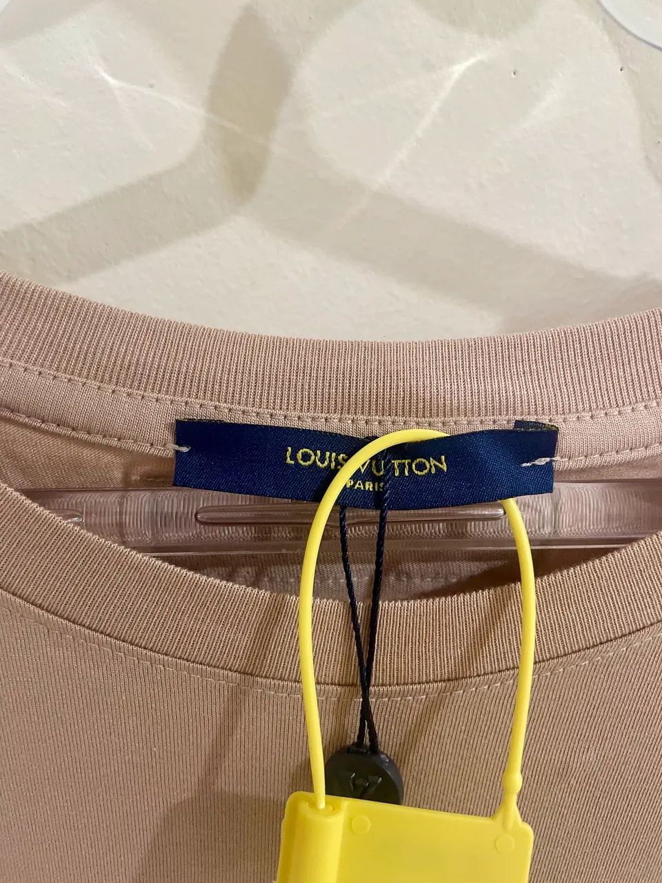 Camiseta Louis Vuitton  - Foto 3