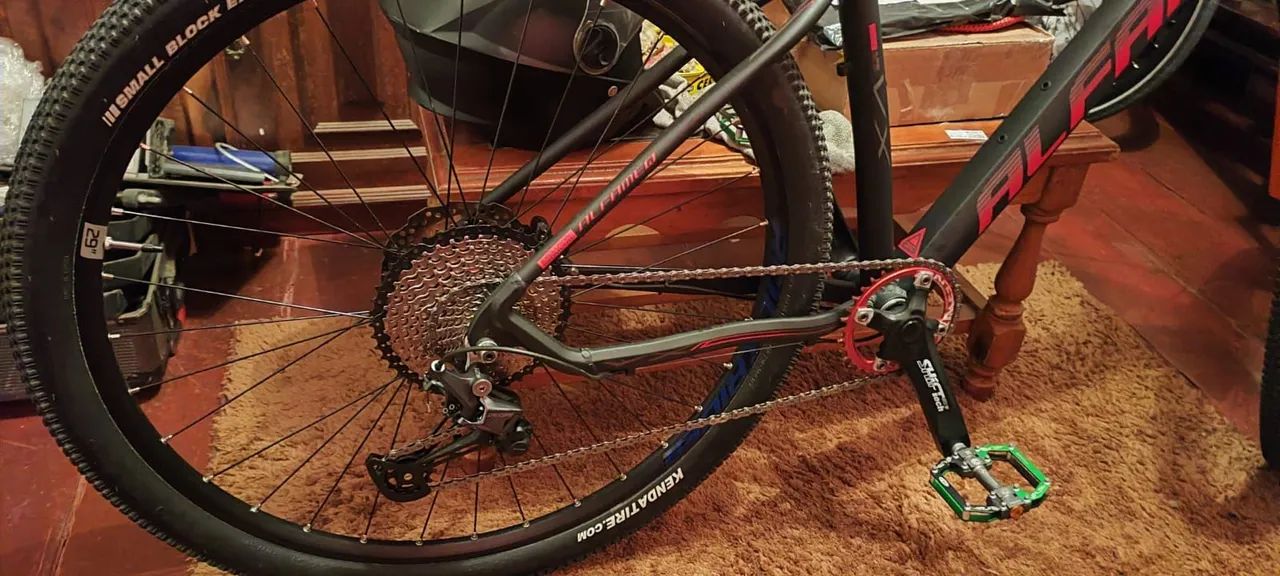 Bicicleta 29, Deore 2025, relação 12x52, suspensão a ar!! Zera!! - Foto 2