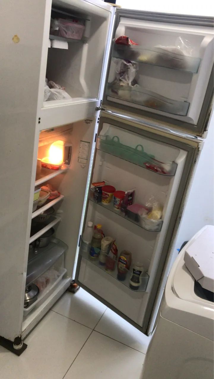 Geladeira Cônsul 