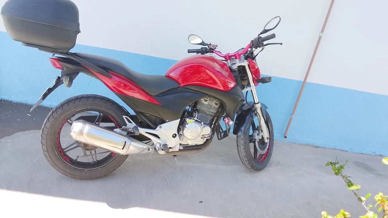 Moto CB 300 - Foto 2