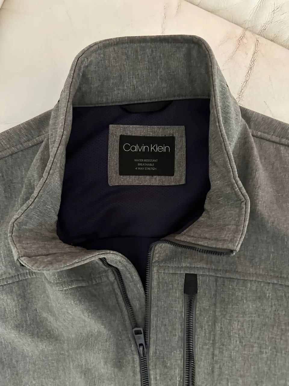 Casaco Calvin Klein neoprene francês sem uso
