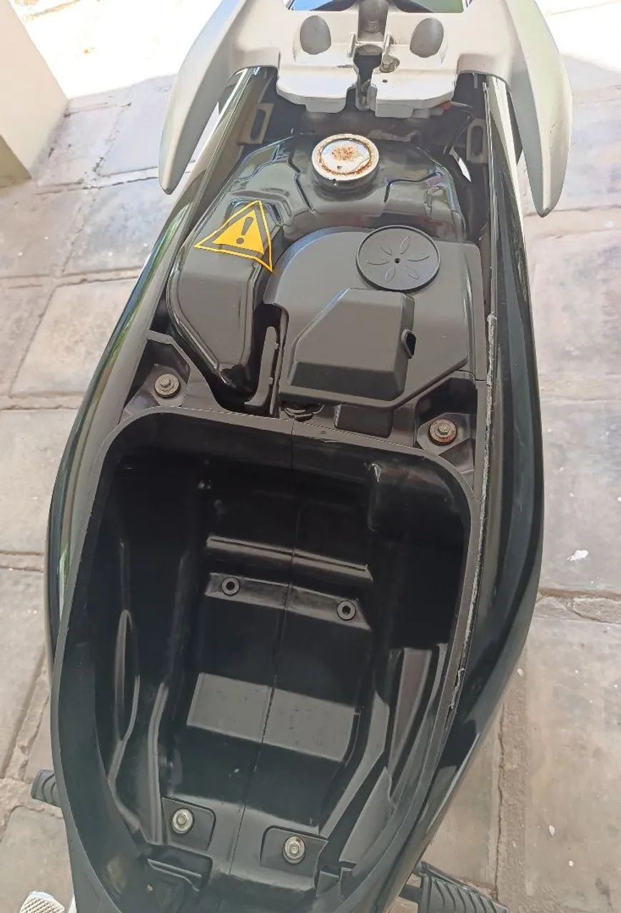 Vendo moto bem conservada - Foto 3