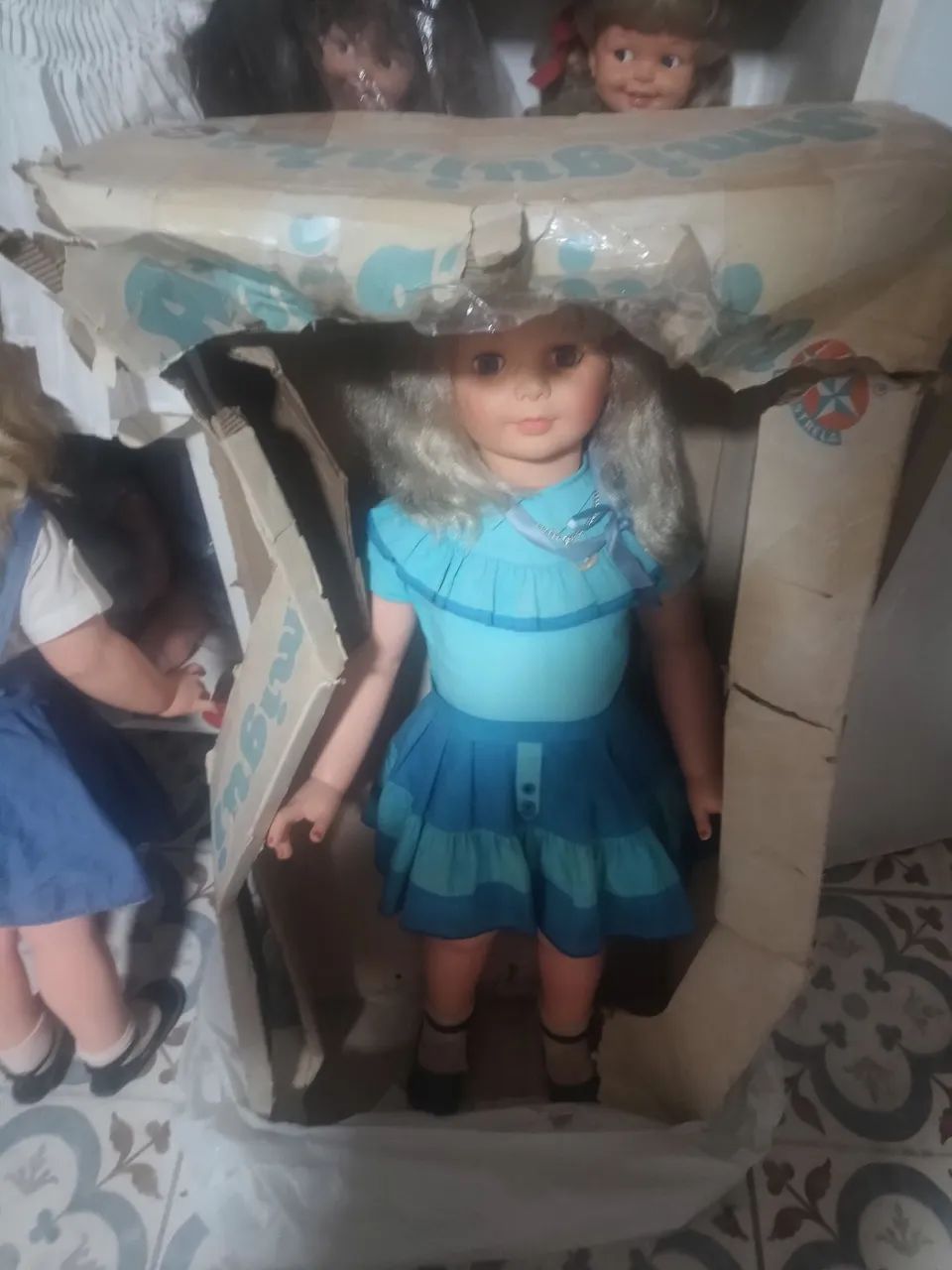 Boneca Amiguinha antiga na caixa - Foto 5