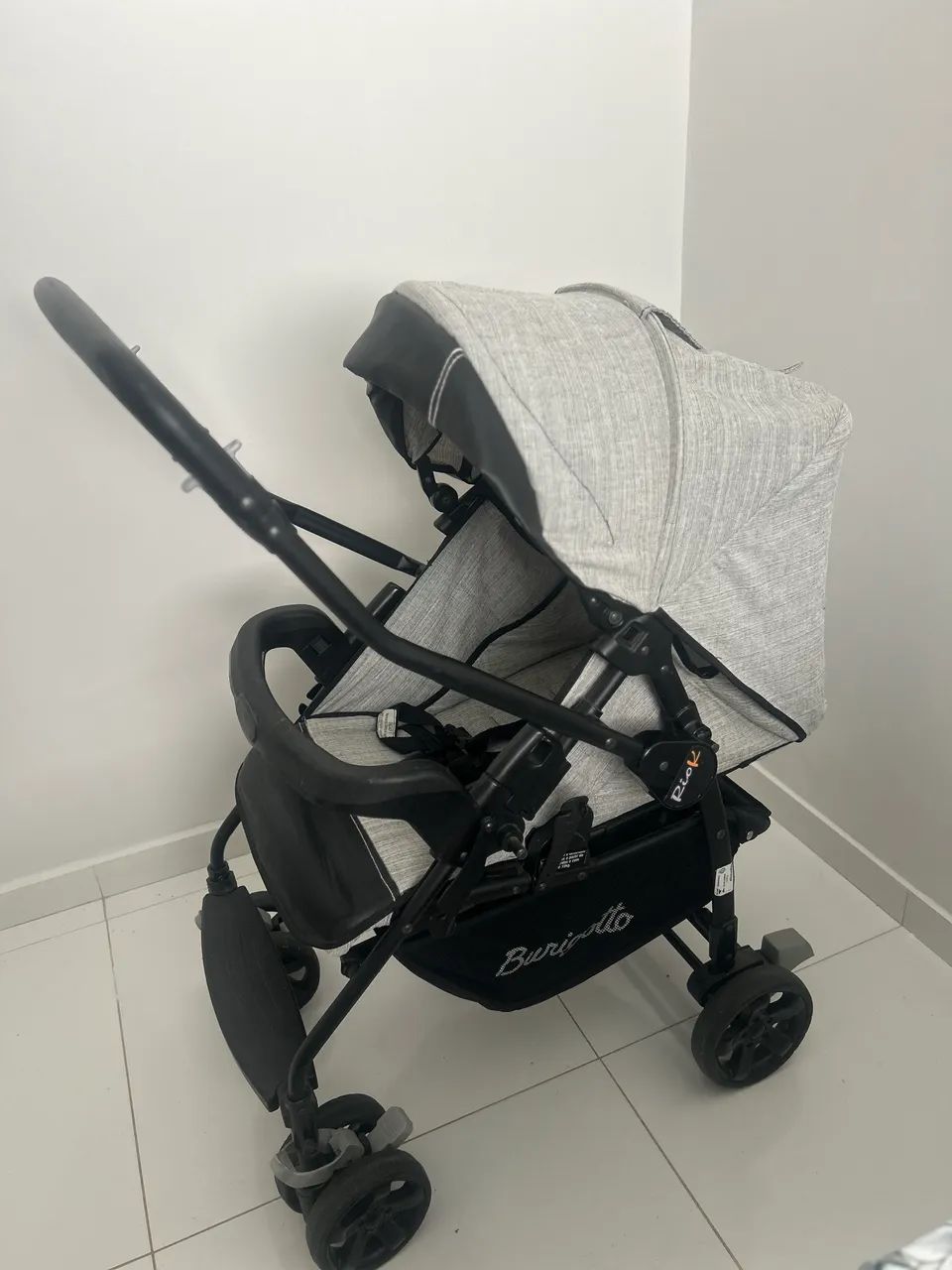 KIT CARRINHO + BEBÊ CONFORTO COM SUPORTE  - Foto 4