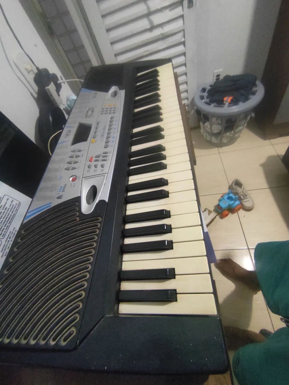 Vendo teclado KB54 funcionando perfeitamente! 