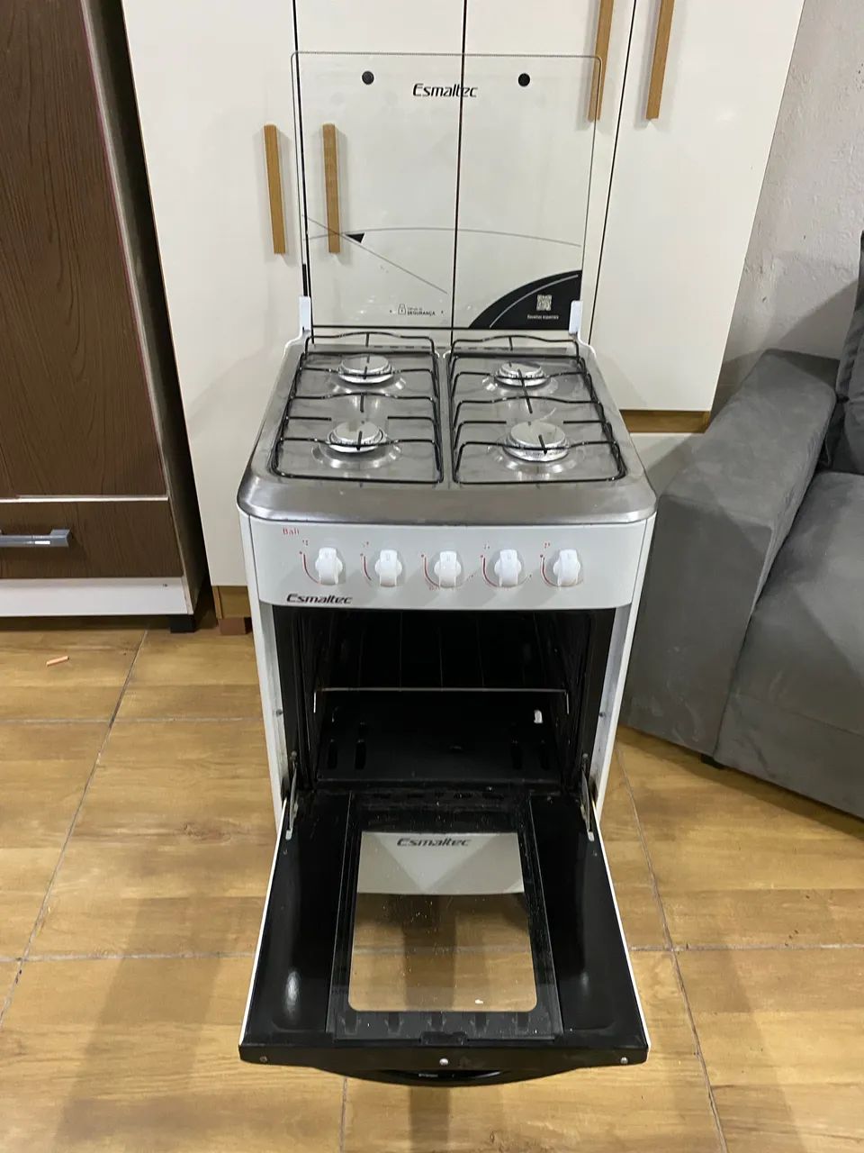 Fogão Esmaltec 4 bocas branco funcionando perfeitamente  - Foto 3