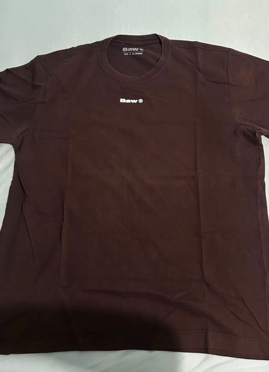 camiseta BAW marrom