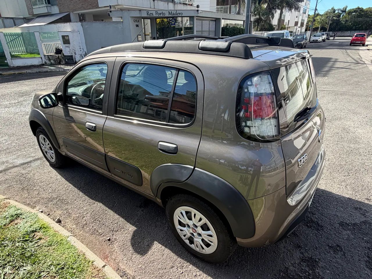 Fiat Uno WAY 1.4 EVO Fire Flex 8V 5P 2016 - Foto 4