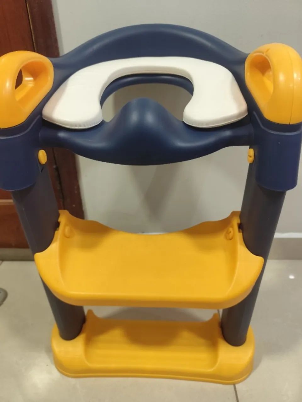 Troninho,redutor de assento infantil escadinha - Foto 3